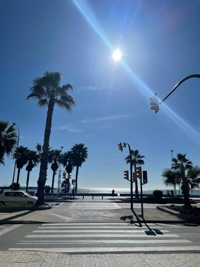 Holidays2Malaga Tomas De Echeverria 150 Mts To Beach & High Speed Wifi & Parking Apartment Екстериор снимка